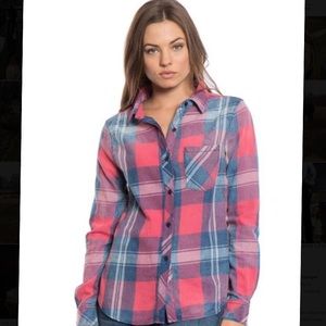True Grit Button Down-Women’s